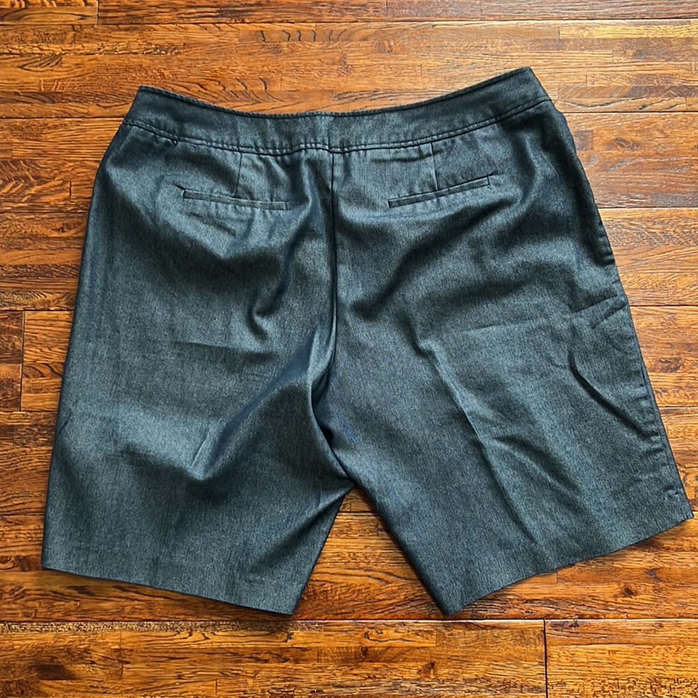 Avenue Stretch Shorts - Picture 8 of 9